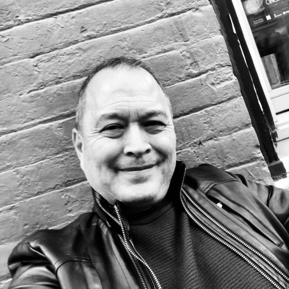 Meet your Posher, Christopher